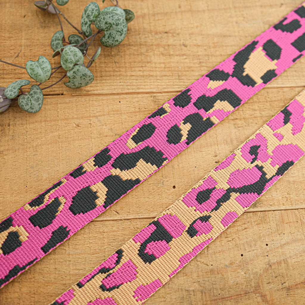 Neon Pink Leopard-Print Strap - Maison Klem